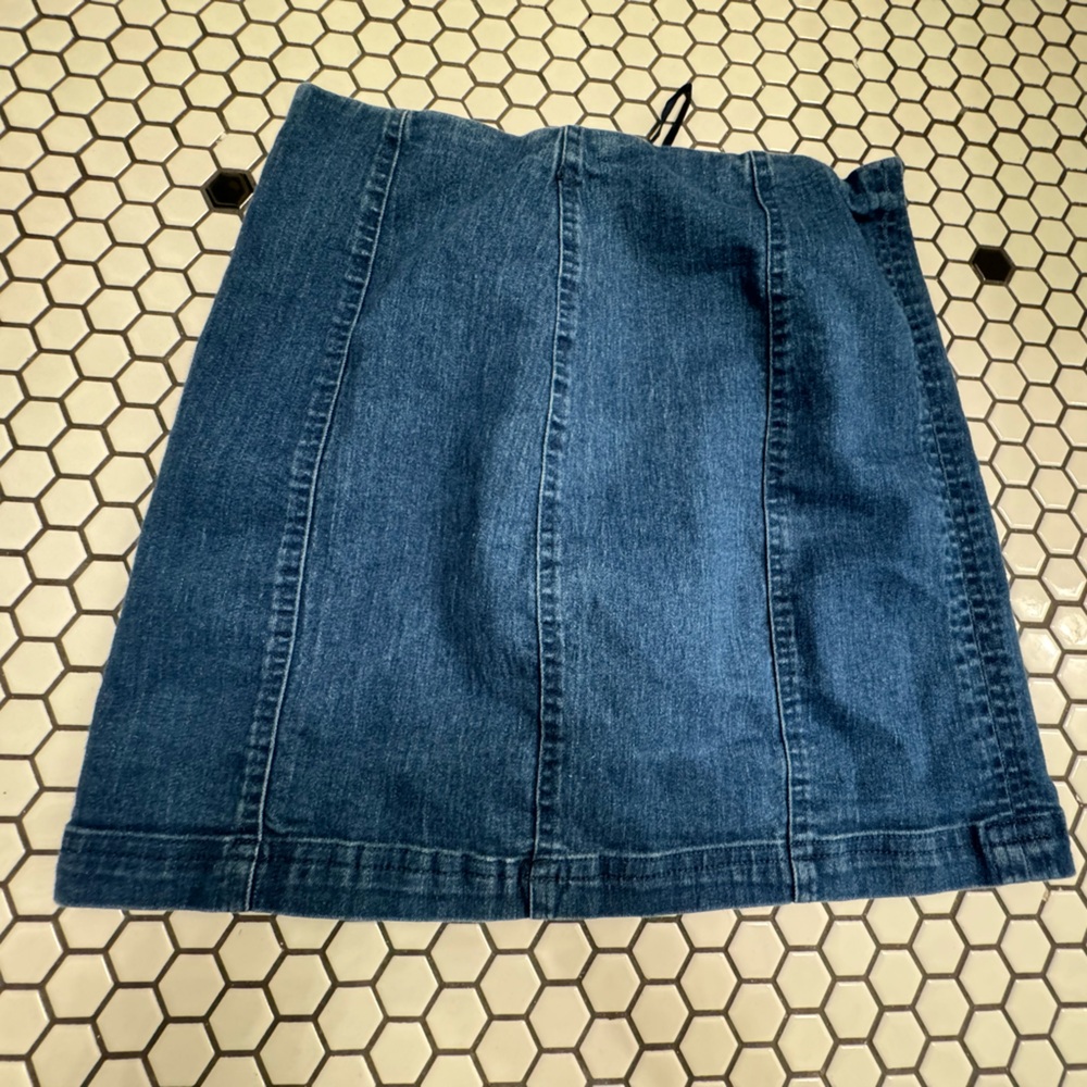 Altar’d state Jean skirt size medium